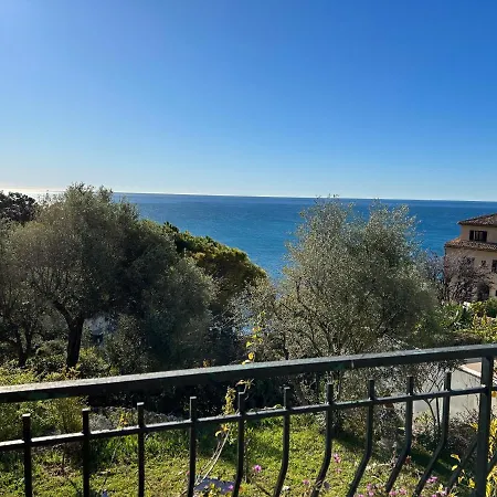 Guest house La Masa Eze